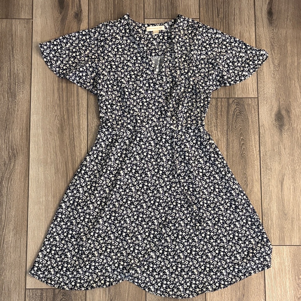 Monteau Navy and White Floral Dress